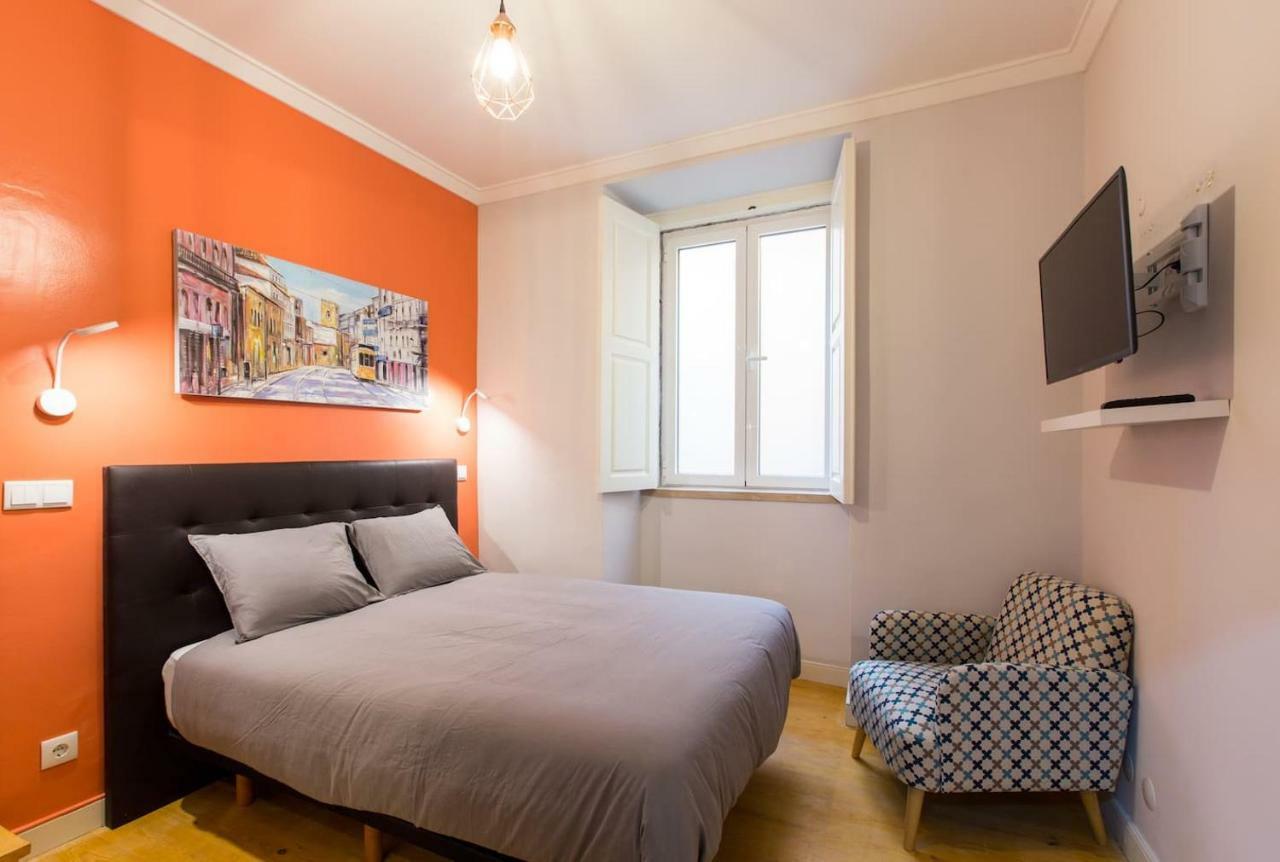 Ferienwohnung Calcada Do Combro Lissabon Exterior foto